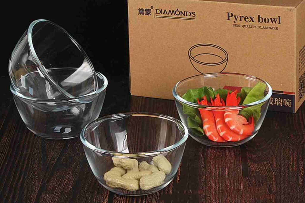 Pyrex Bowls Series W